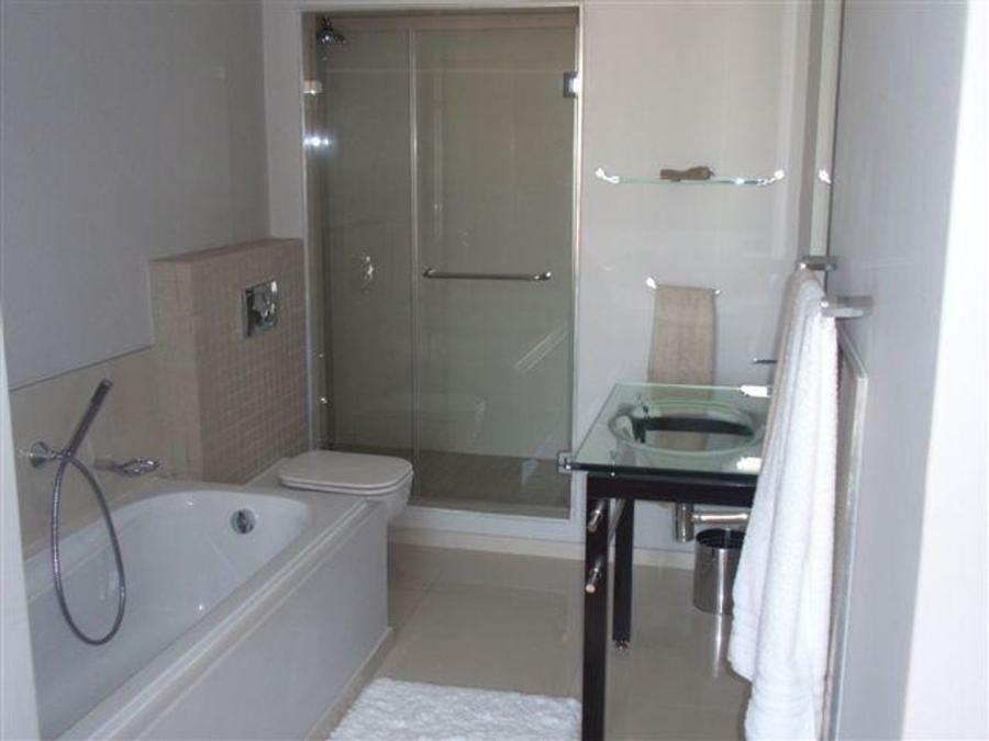 2 Bedroom Property for Sale in Bloubergrant Western Cape